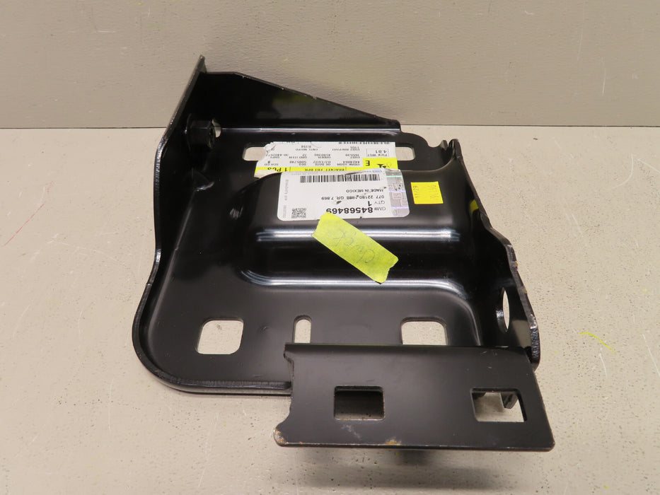 2020 2021 GMC SIERRA 2500 HD LEFT DRIVER SIDE FRONT SUPPORT BRACKET 84568470