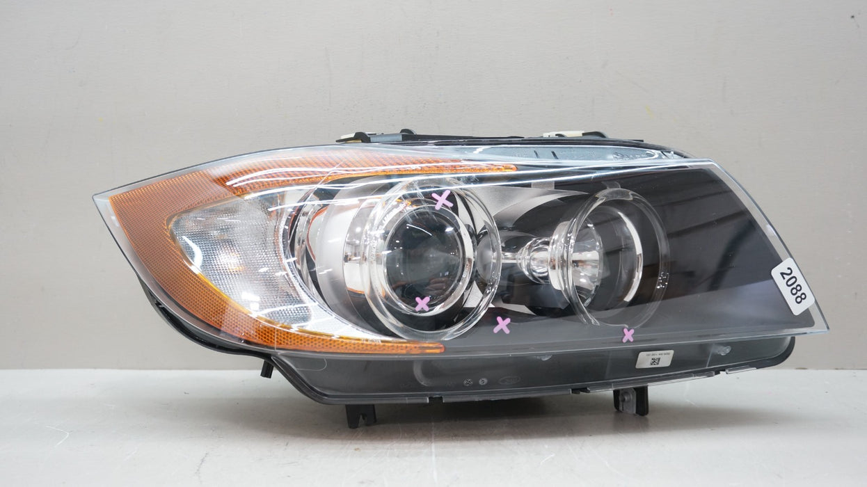 2006-2008 BMW 3-SERIES FRONT RIGHT PASSENGER SIDE XENON HID HEADLIGHT OEM