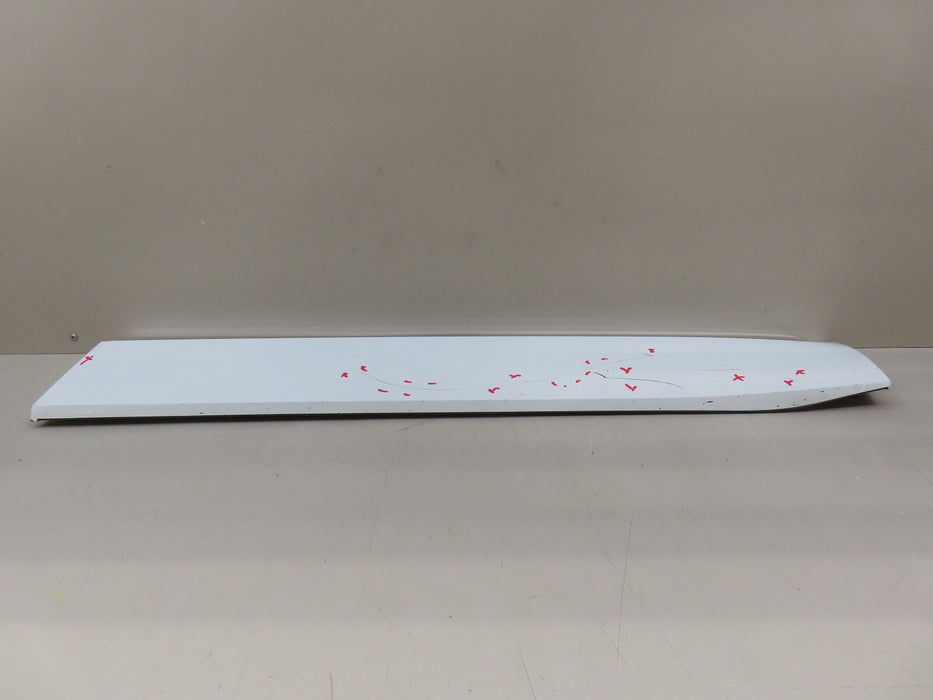 2018-2025 VOLKSWAGEN ATLAS FRONT RIGHT PASSENGER SIDE LOWER DOOR MOLDING OEM