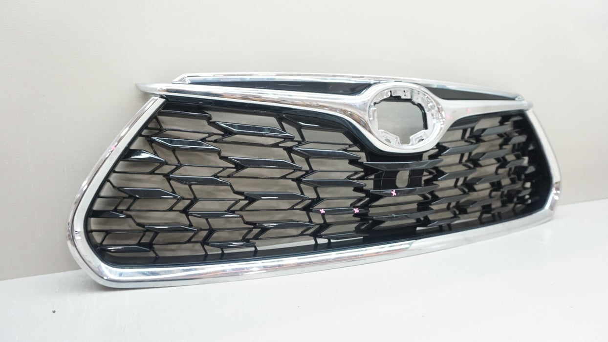 2020-2023 TOYOTA HIGHLANDER FRONT UPPER RADIATOR GRILLE GRILL 53101-0E330 OEM