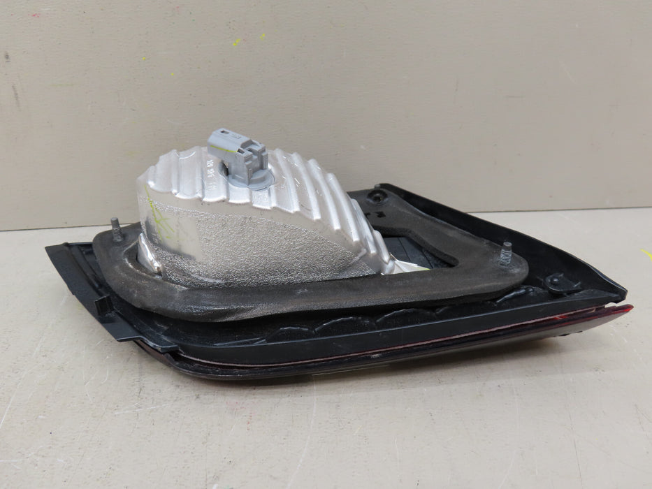2015 2016 2017 SUBARU LEGACY REAR RIGHT PASSENGER TAIL LIGHT INNER OEM