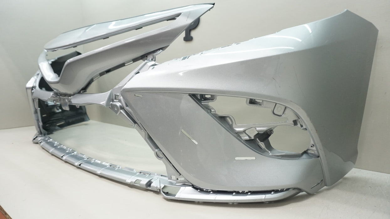 2018-2020 TOYOTA CAMRY FRONT BUMPER COVER 52119-06E20 OEM 2019