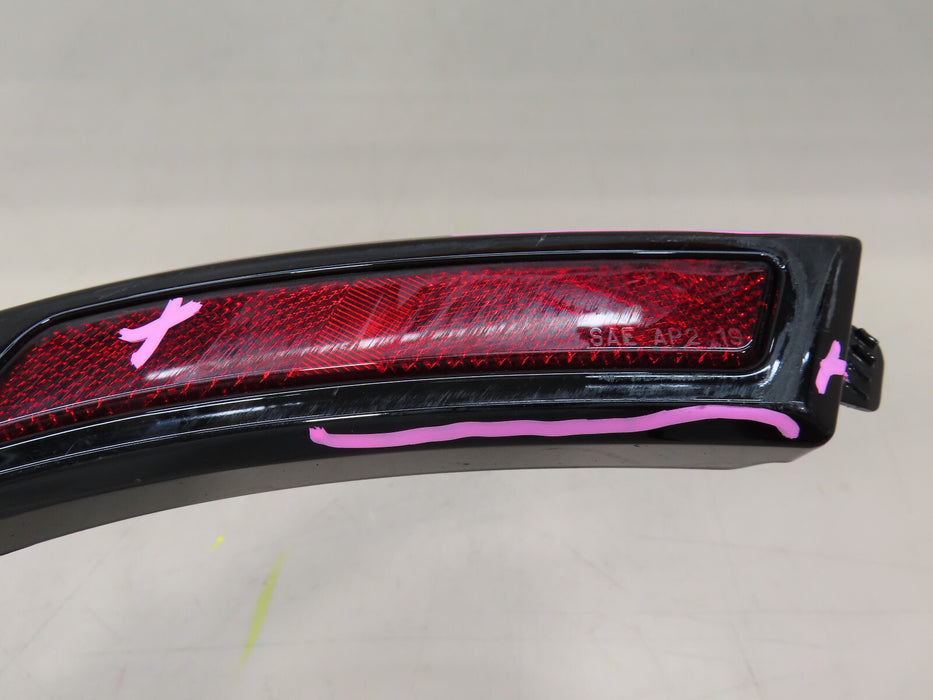 2020-2023 LAND ROVER DEFENDER LEFT SIDE REAR FENDER FLARE MOLDING OEM