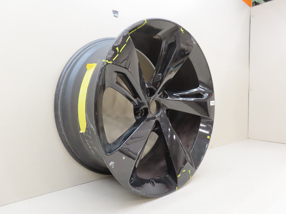 2018-2022 BENTLEY BENTAYGA RIM 22" FACTORY OEM