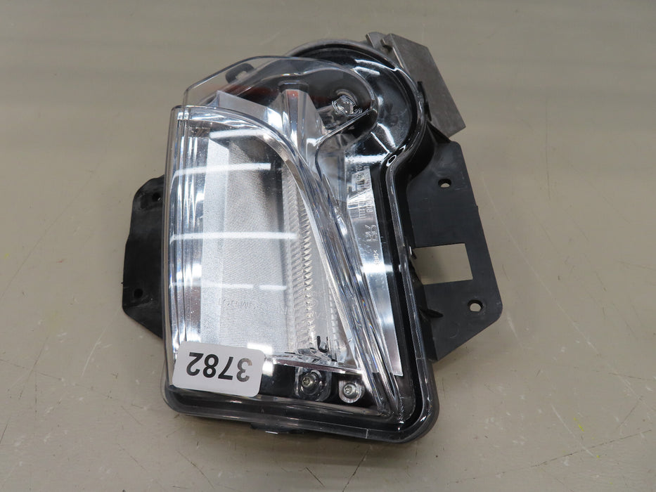 2013-2017 CADILLAC XTS FRONT RIGHT PASSENGER DAYTIME RUNNING LIGHT LED OEM