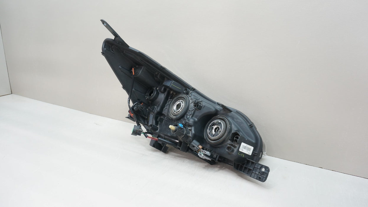 2017-2023 SUBARU IMPREZA FRONT LEFT DRIVER SIDE HALOGEN HEADLIGHT OEM