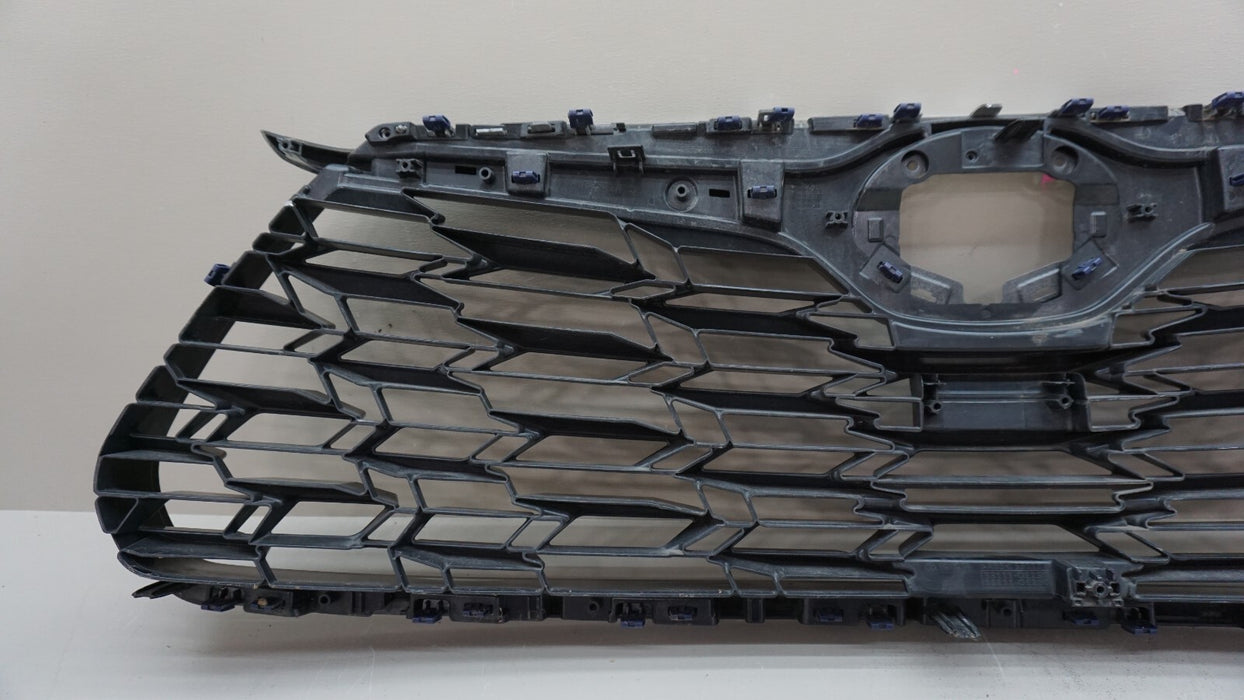 2020-2023 TOYOTA HIGHLANDER FRONT UPPER MAIN GRILLE 53101 0E330 OEM 20 21 22 23