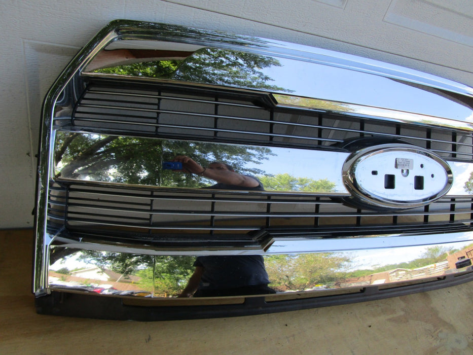 15 16 17 FORD F-150 LARIAT FRONT CHROME GRILL GRILLE OEM