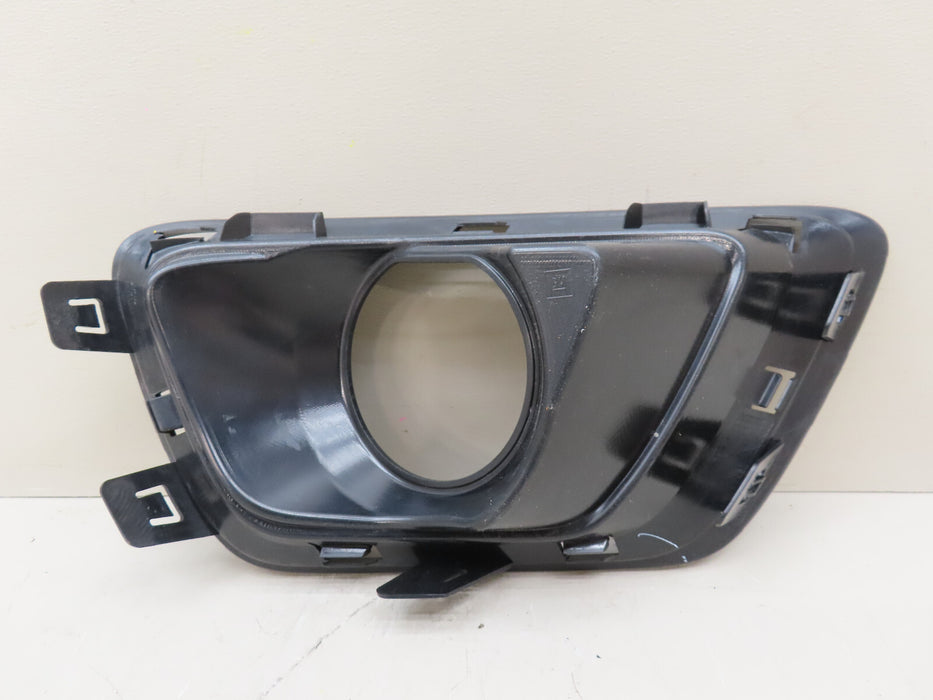 2015-2020 CHEVROLET COLORADO FRONT LEFT DRIVER SDIE FOG LIGHT COVER OEM