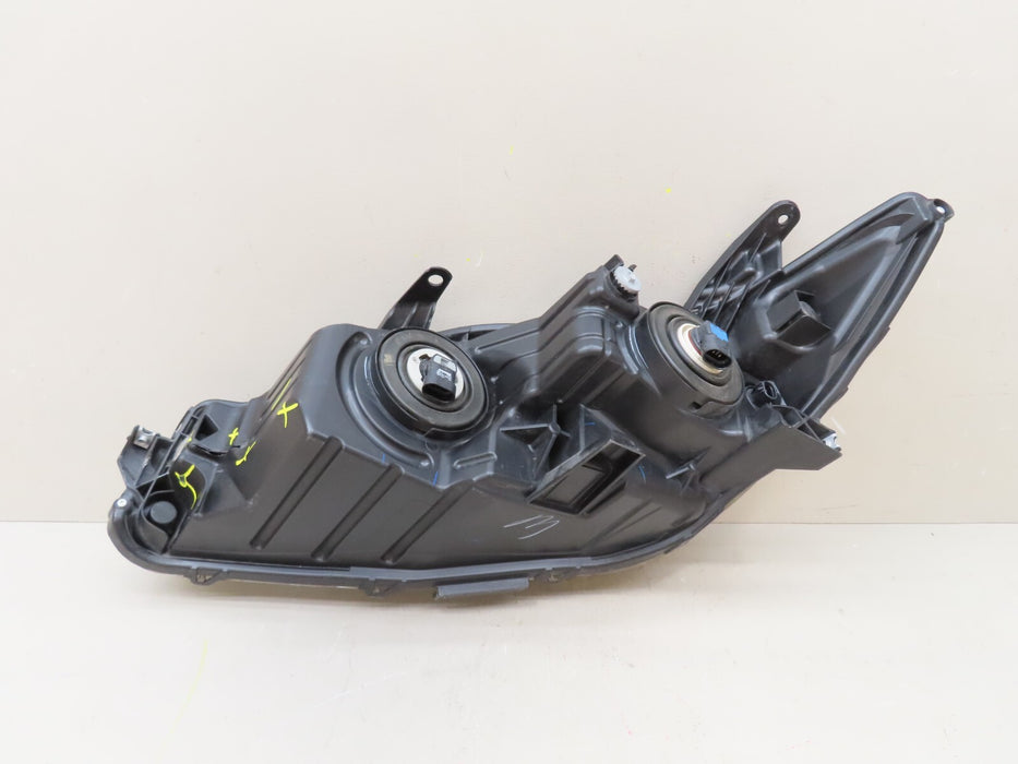 2015-2017 TOYOTA CAMRY FRONT RIGHT PASSENGER SIDE HEADLIGHT HALOGEN OEM