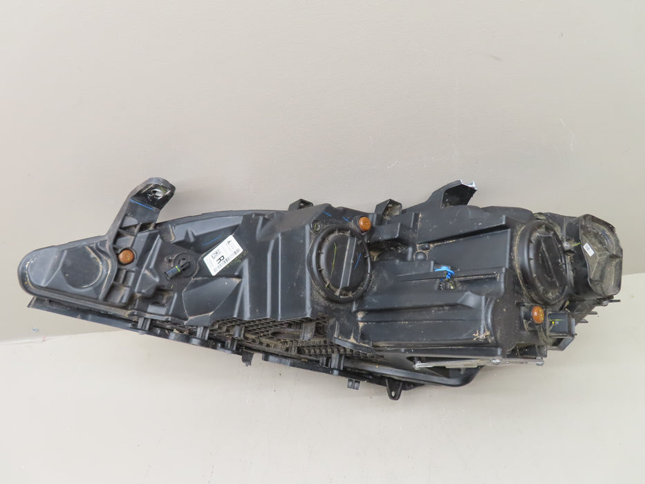 2017 2018 2019 2020 Chrysler Pacifica Headlight LAMP RH Halogen W/ LED OEM