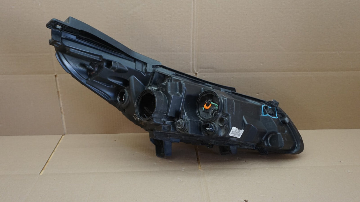 2015-2016 HYUNDAI SONATA FRONT LEFT DRIVERS SIDE HEADLIGHT OEM 15 16