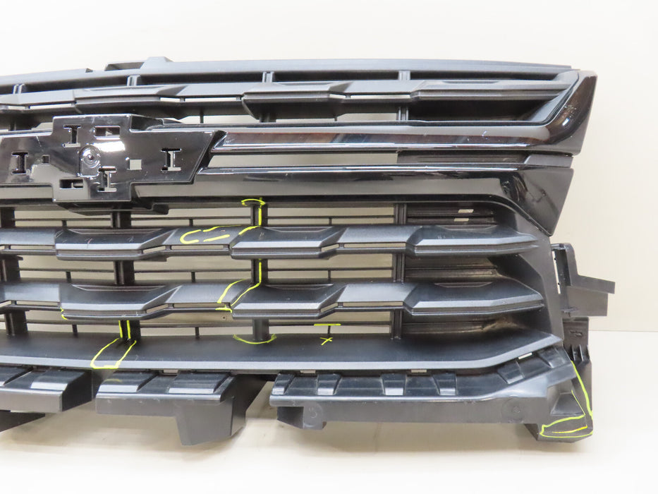 2021-2022 CHEVROLET COLORADO FRONT BUMPER RADIATOR GRILLE OEM