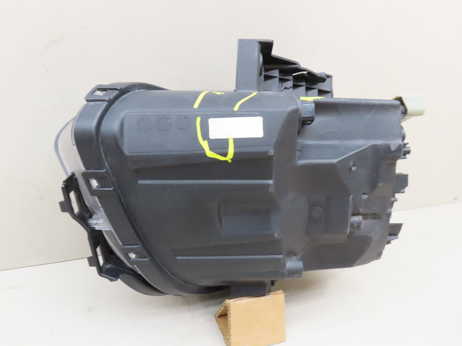2020-2022 KIA SOUL FRONT RIGHT PASSENGER HEADLIGHT HALOGEN OEM 92102-K0