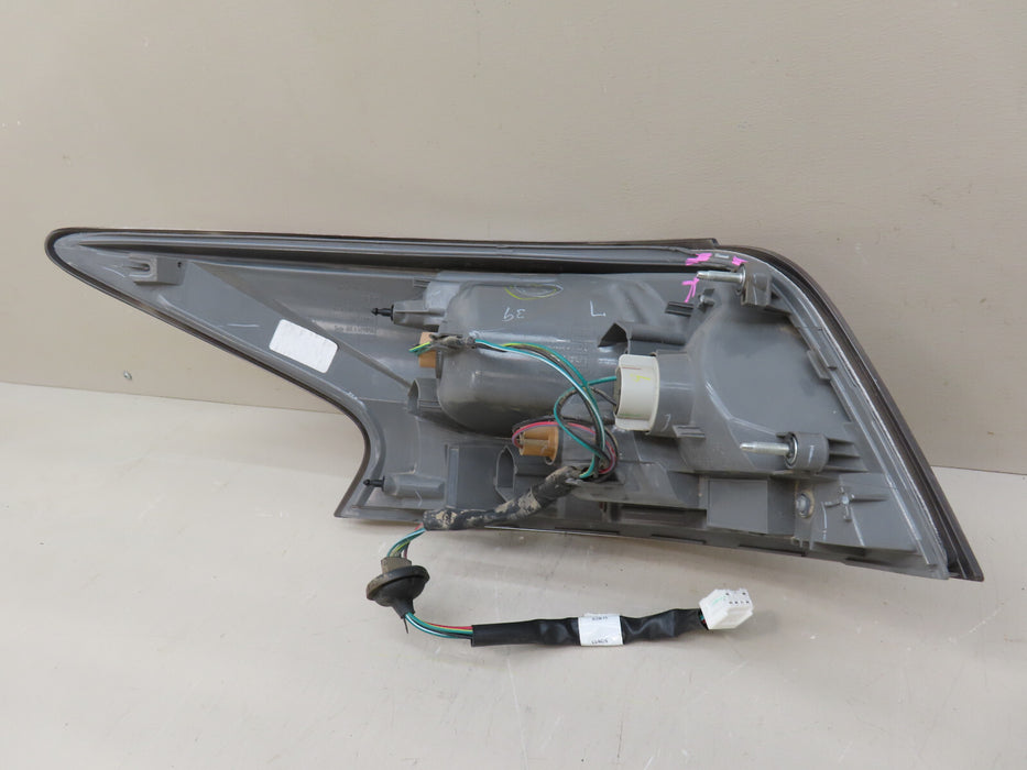 2013-2015 NISSAN ALTIMA REAR PASSENGER SIDE TAIL LIGHT OEM