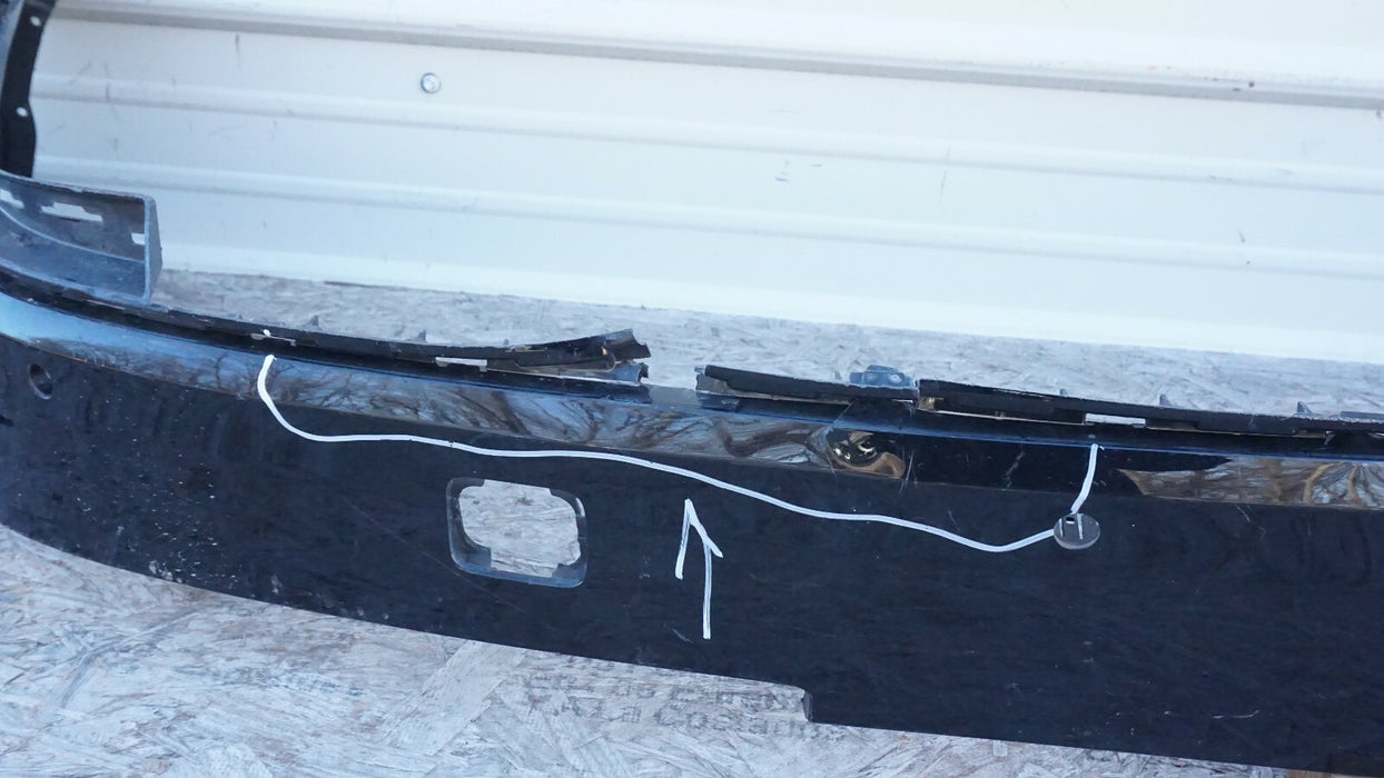 2017-2018 AUDI Q7 REAR BUMPER LOWER COVER PANEL 17 18 4M0807527B OEM