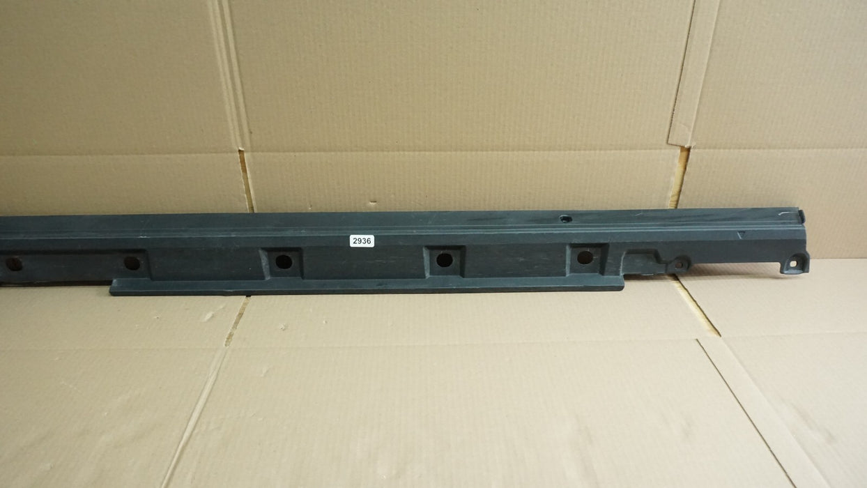 2020-2021 TOYOTA HIGHLANDER RIGHT PASSENGER SIDE ROCKER SKIRT MOLDING PANEL OEM