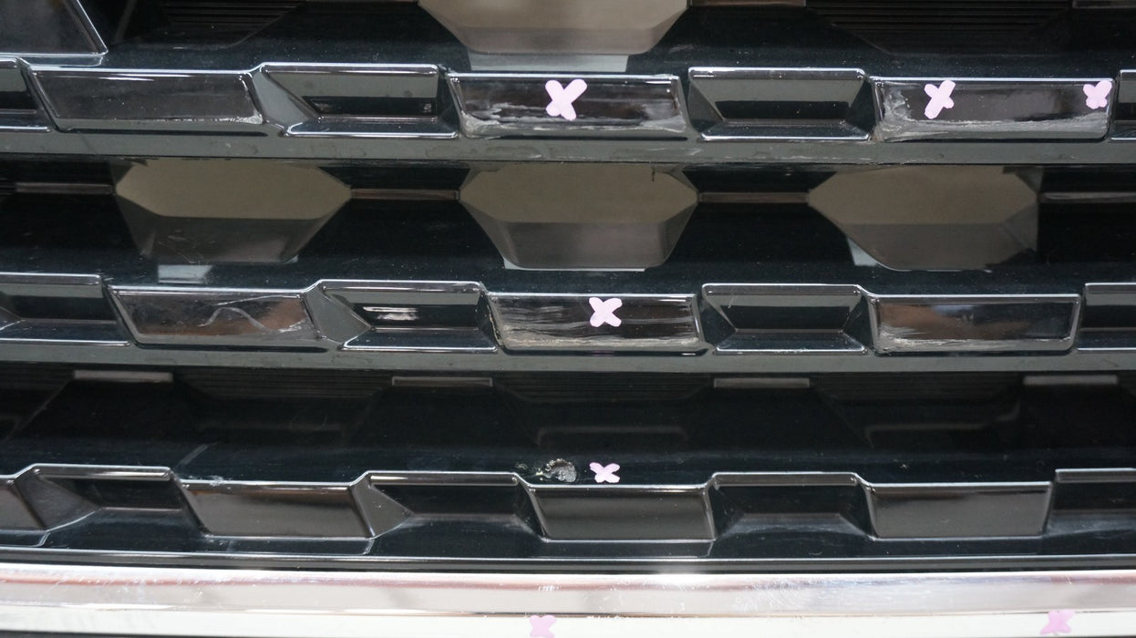 2020-2023 NISSAN KICKS FRONT BUMPER RADIATOR GRILLE OEM 623105R00A