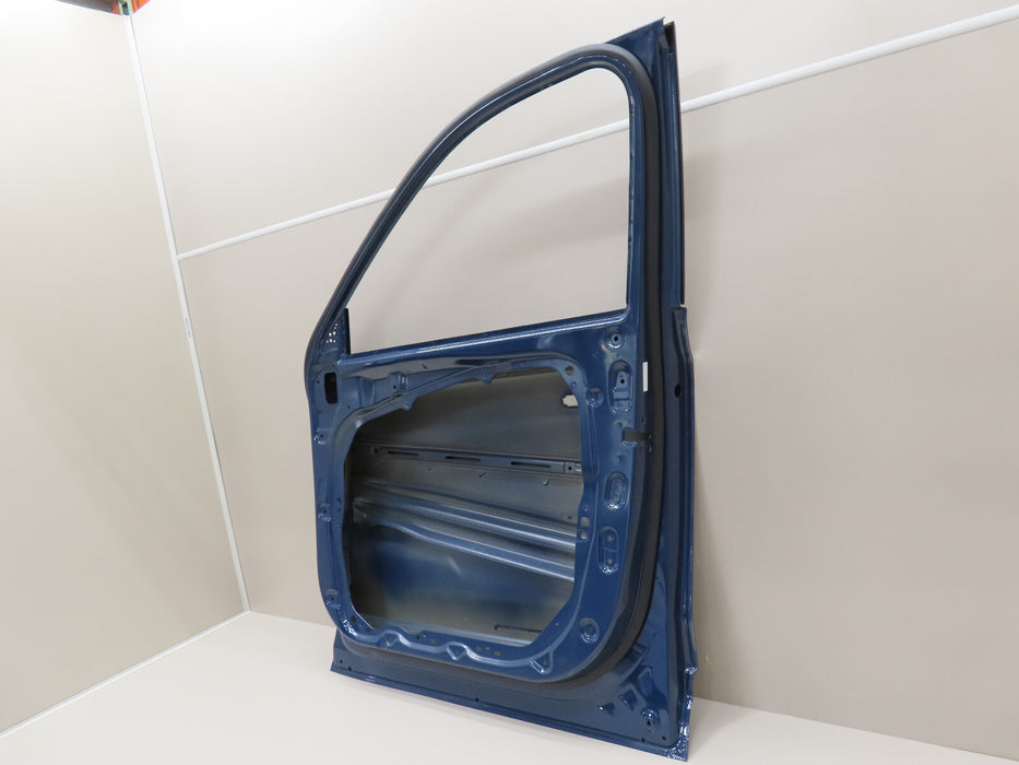 2020-2024 KIA TELLURIDE RIGHT PASSENGER SIDE FRONT DOOR SHELL OEM