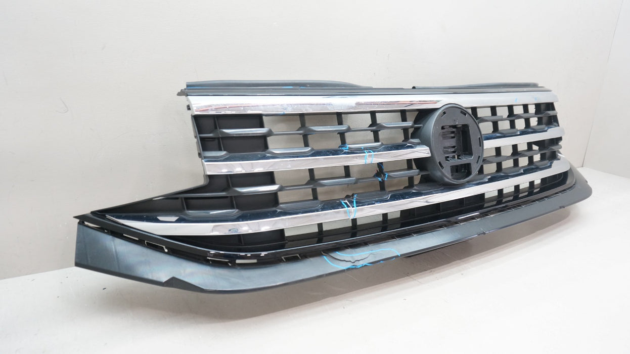 2020-2023 VOLKSWAGEN ATLAS FRONT UPPER RADIATOR GRILLE GRILL 3CM853653 OEM