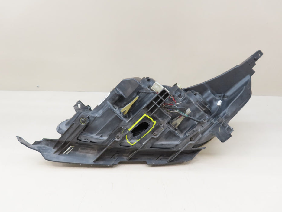 2013-2015 CHEVROLET MALIBU FRONT RIGHT PASSENGER SIDE HEADLIGHT OEM 9336