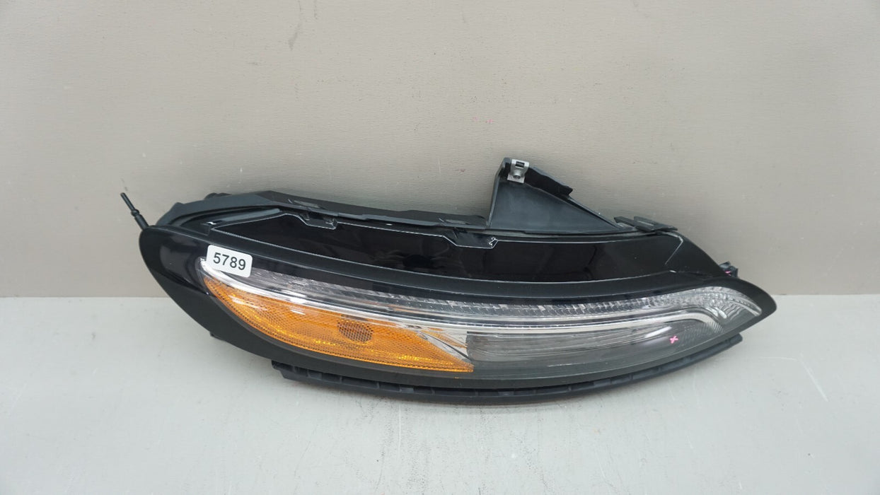 2014-2018 JEEP CHEROKEE FRONT RIGHT DAYTIME RUNNING LIGHT DRL OEM