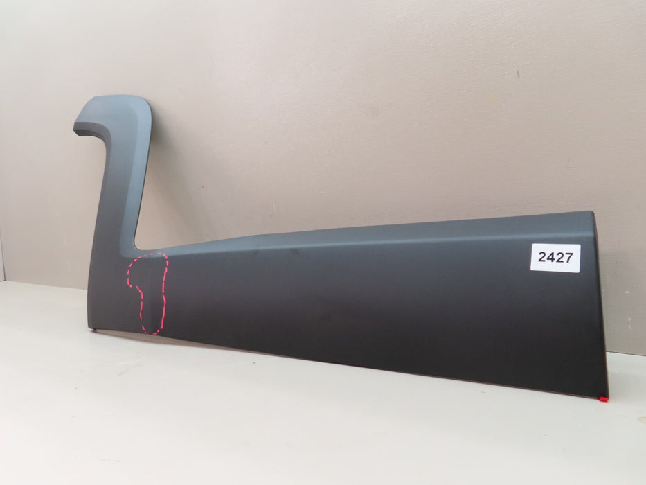 2016-2018 JEEP RENEGADE REAR RIGHT EXTERIOR DOOR LOWER MOLDING OEM 735578400