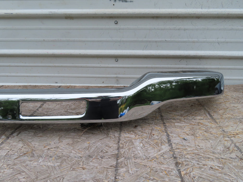 2003-2007 GMC SIERRA 1500-2500 FRONT UPPER METAL BUMPER OEM P#15098990