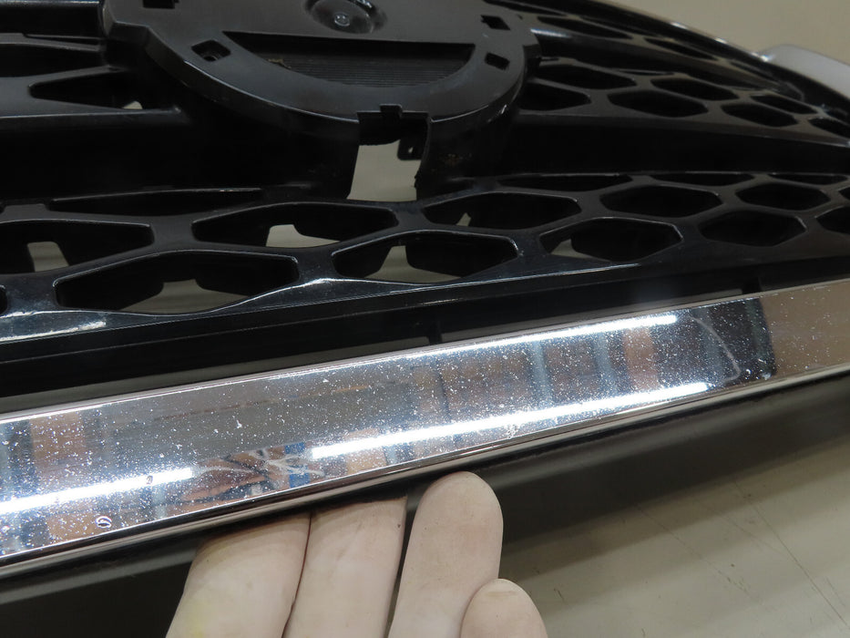 2017-2021 NISSAN ARMADA FRONT RADIATOR GRILLE GRILL OEM 62310-5ZW0A