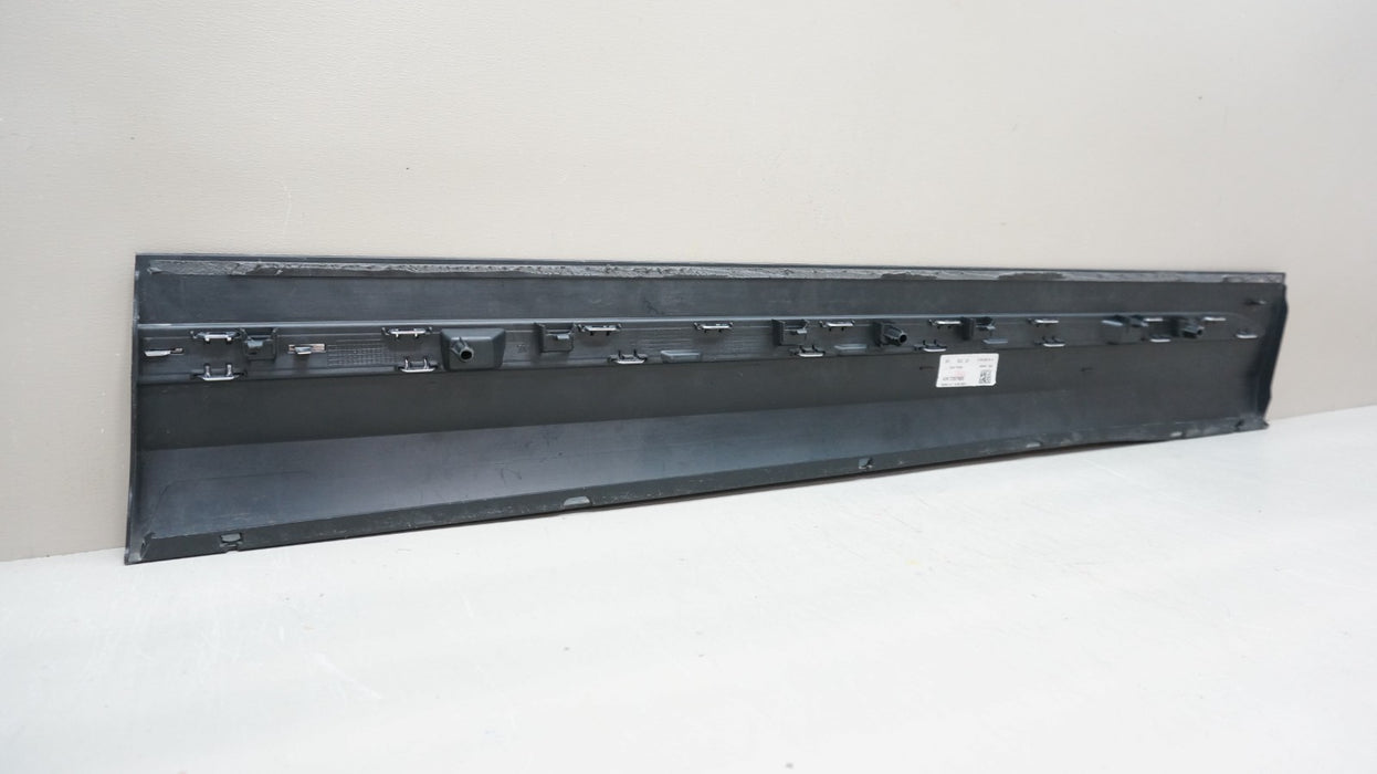 2020-2023 MERCEDES GLA FRONT LEFT DRIVER SIDE DOOR MOLDING TRIM OEM A2477279200