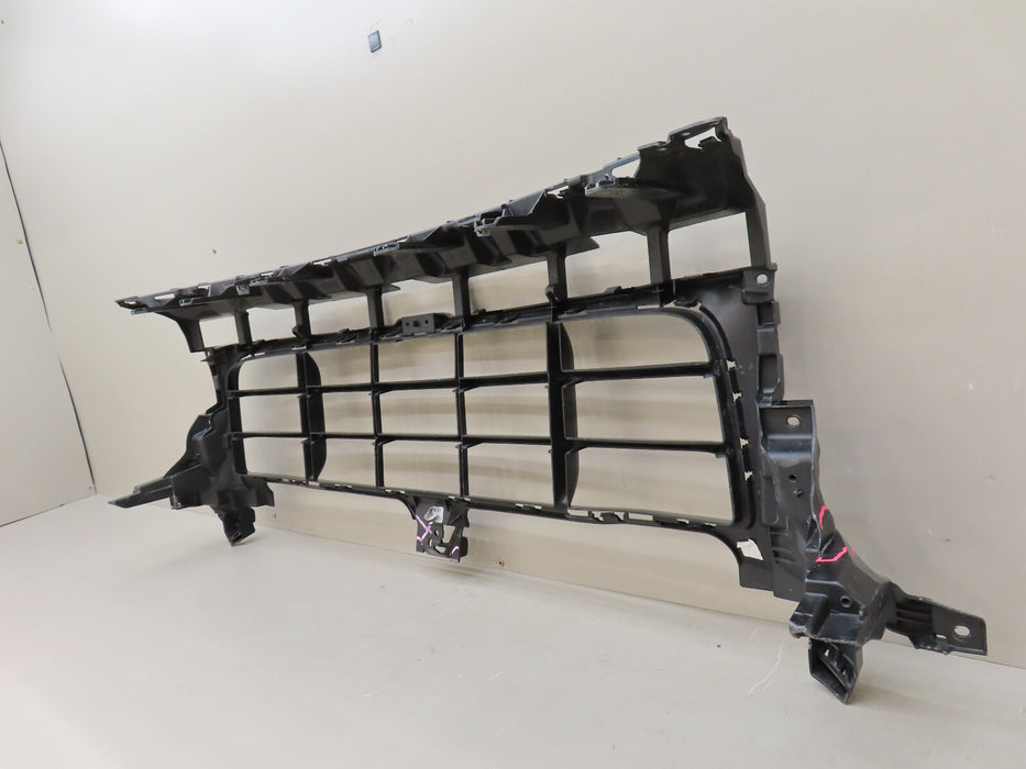 2019-2022 PORSCHE CAYENNE TURBO FRONT CENTER RADIATOR GRILLE GRILL OEM 9Y0807683