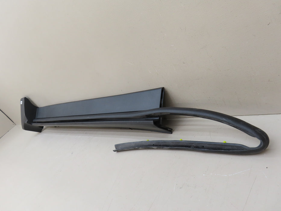 2018-2023 CHEVROLET EQUINOX LEFT DRIVER SIDE ROCKER PANEL SKIRT MOLDING OEM