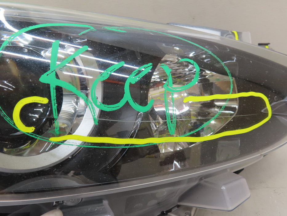 2017 2018 MAZDA 3 FRONT RIGHT PASSENGER HEADLIGHT HALOGEN OEM BACS-51030
