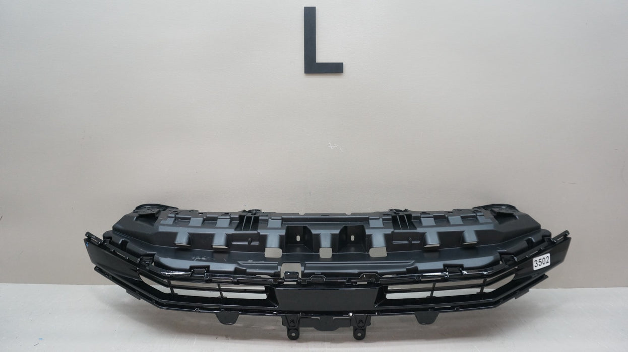 2025-2026 TOYOTA CAMRY SE FRONT UPPER GRILLE OEM 53114-AQ010