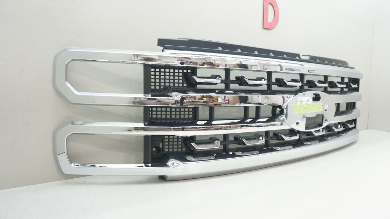 2023-2025 FORD F-250 F-350 FRONT RADIATOR GRILLE GRILL *MINT* PC3B-8200 OEM