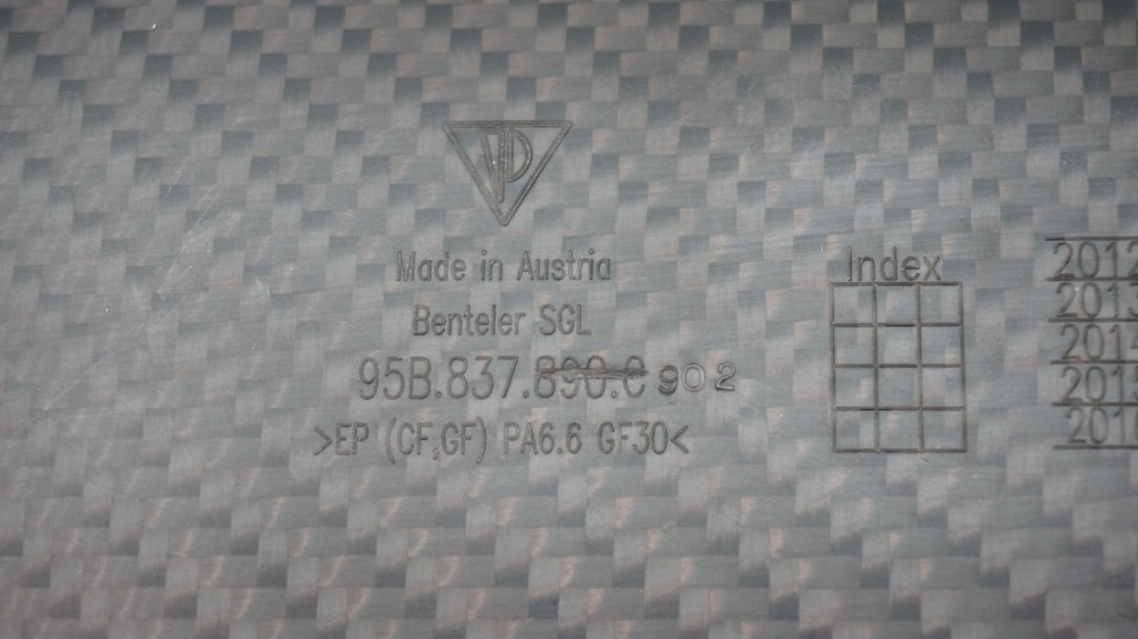 2017-2020 PORSCHE MACAN GTS FRONT RIGHT SIDE DOOR MOLDING TRIM OEM 95B837890C