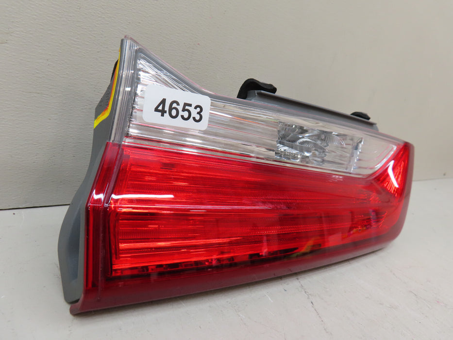 2017-2019 HONDA CR-V CRV REAR LEFT DRIVER SIDE INNER TRUNK TAILLIGHT OEM