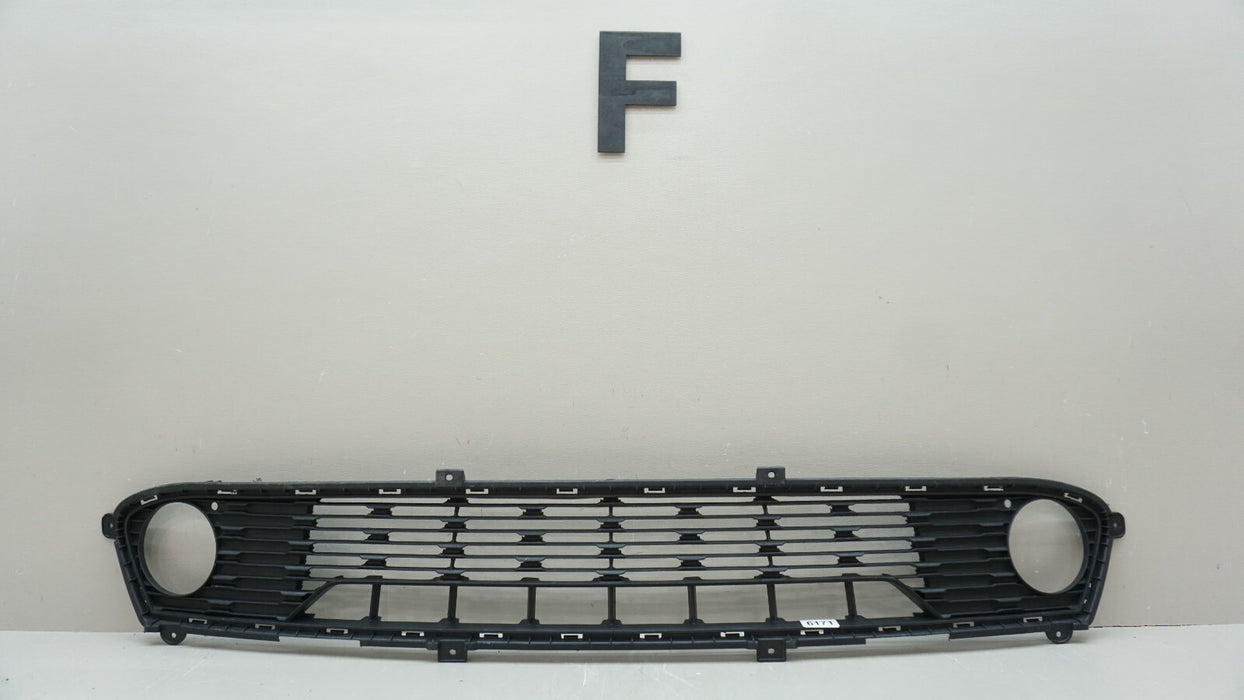 2019-2020 KIA FORTE FRONT LOWER GRILLE 86531-M7000 OEM 19 20 21