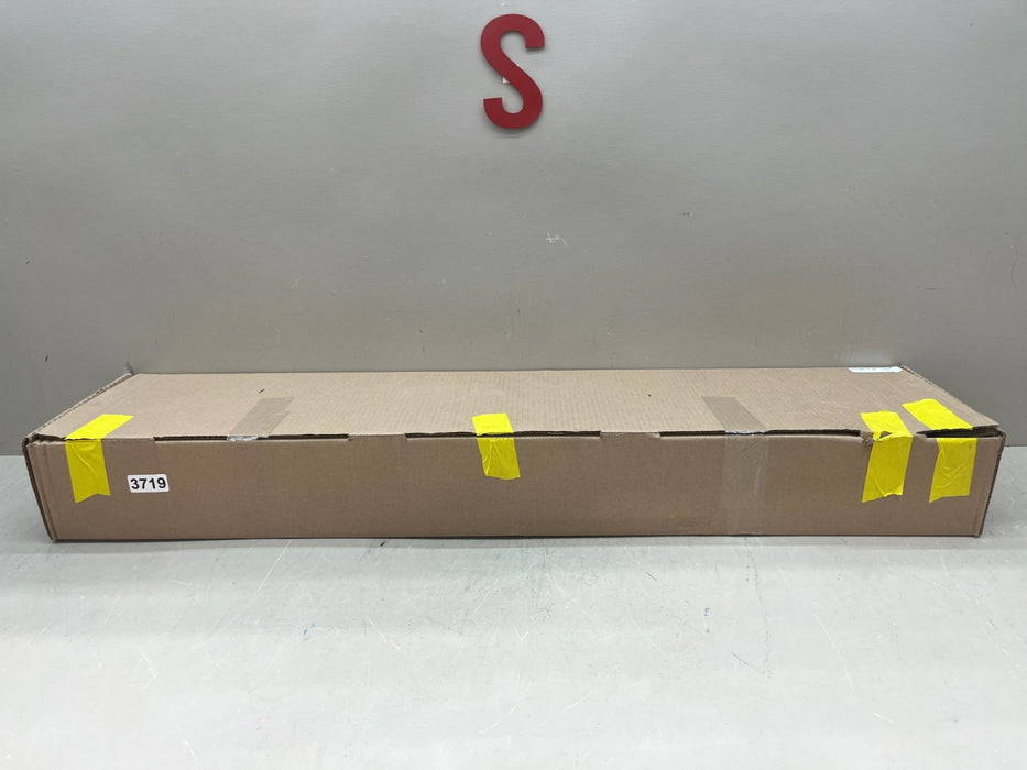 2025-2026 CADILLAC ESCALADE ESV ILLUMINATED CARGO PLATE W/ HARNESS 85733666 OEM