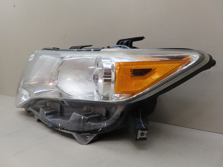 2009-2015 TOYOTA VENZA FRONT LEFT DRIVER SIDE HEADLIGHT  OEM