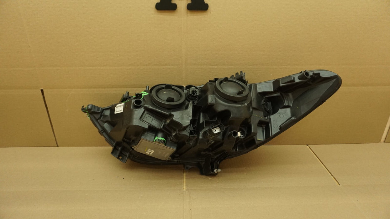 2013-2016 FORD FUSION FRONT RIGHT PASSENGER HEADLIGHT HALOGEN OEM 13 14 15 16