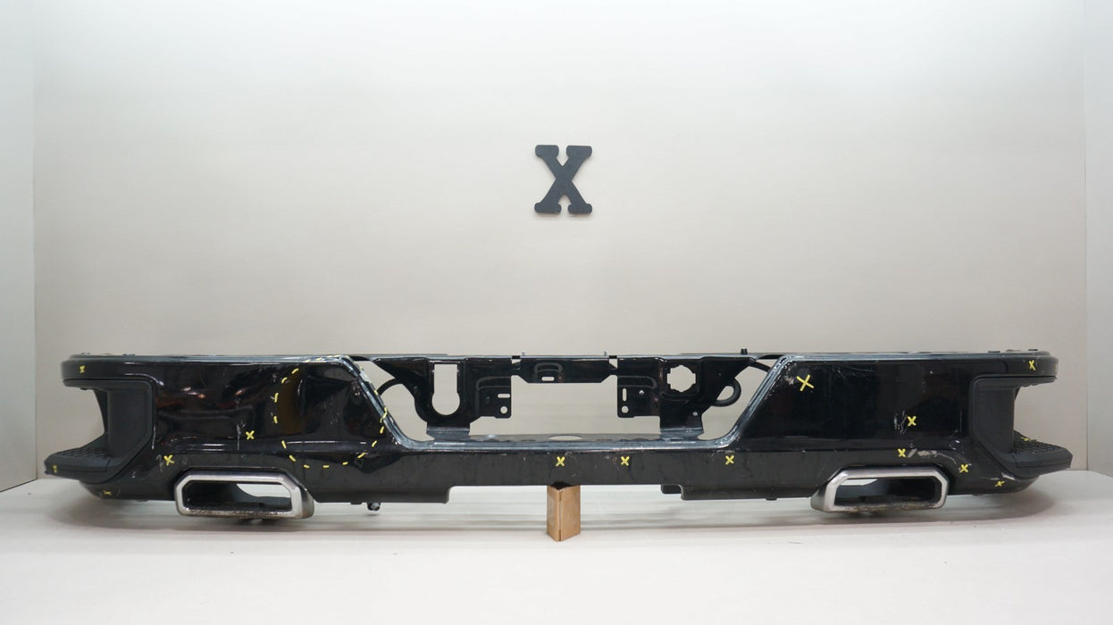 2019-2022 CHEVROLET SILVERADO GMC SIERRA 1500 REAR BUMPER W HARNESS OEM 84429050