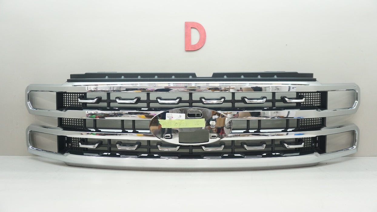 2023-2025 FORD F-250 F-350 FRONT RADIATOR GRILLE GRILL *MINT* PC3B-8200 OEM