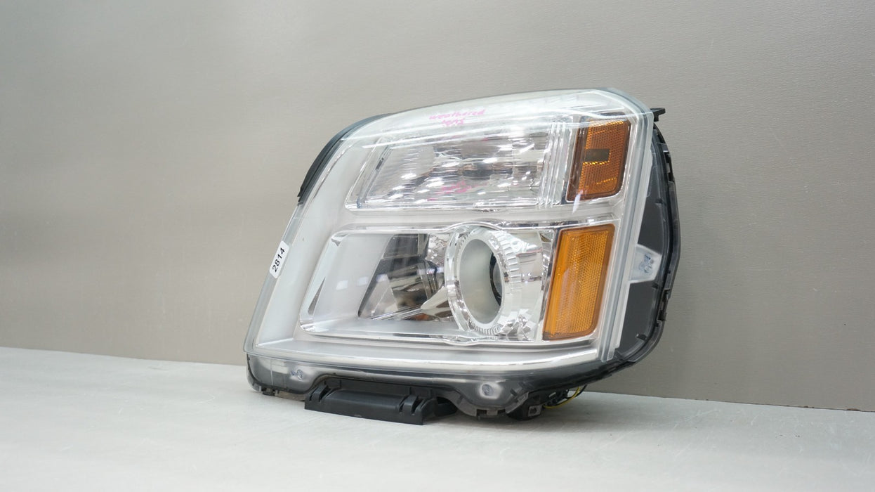 2010-2015 GMC TERRAIN FRONT LEFT DRIVER SIDE HALOGEN HEADLIGHT OEM