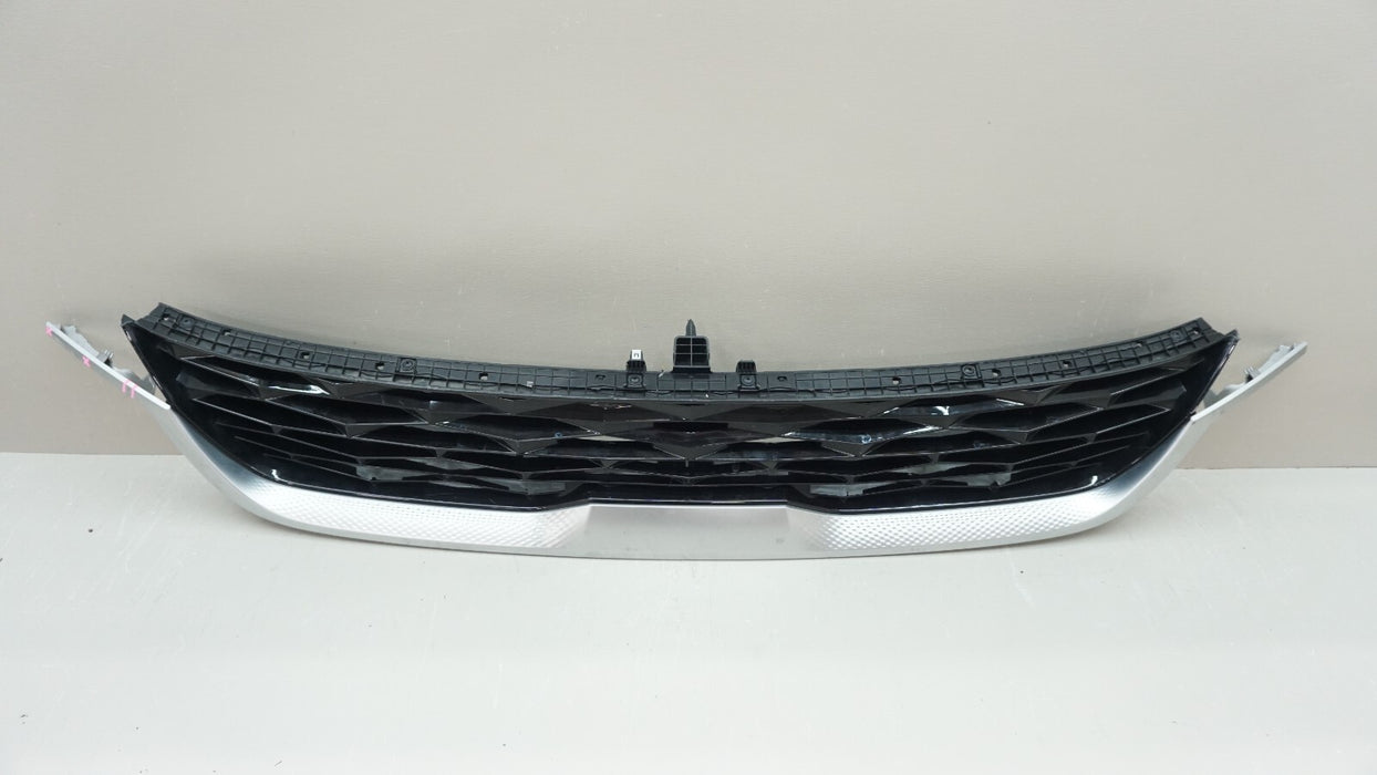 2020-2022 KIA SELTOS FRONT UPPER BUMPER GRILLE OEM