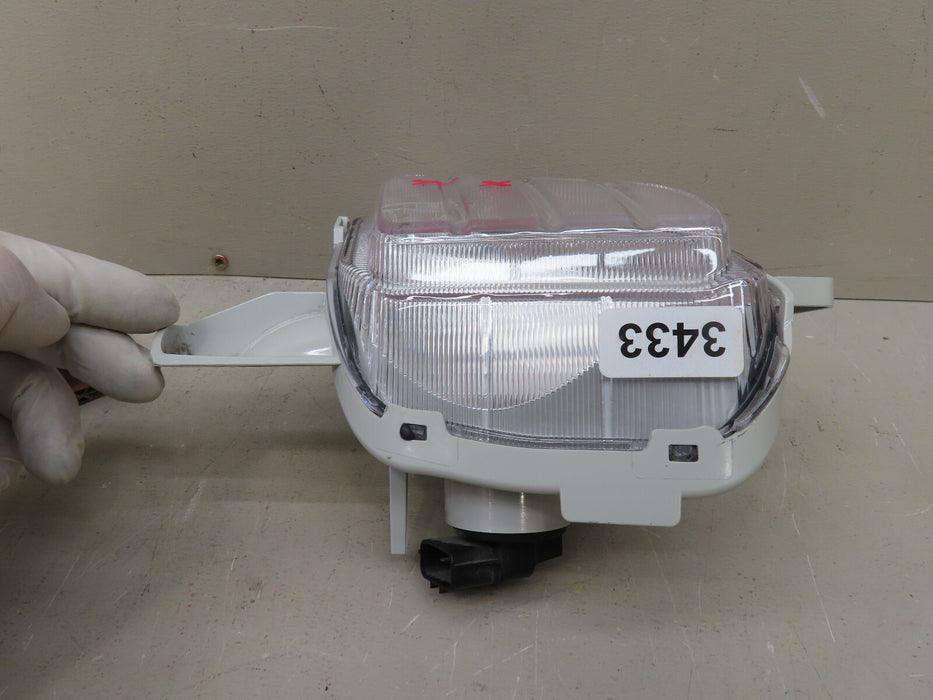 2018 2019 HYUNDAI SONATA FRONT LEFT DRIVER FOG LIGHT HALOGEN OEM 92207-C1