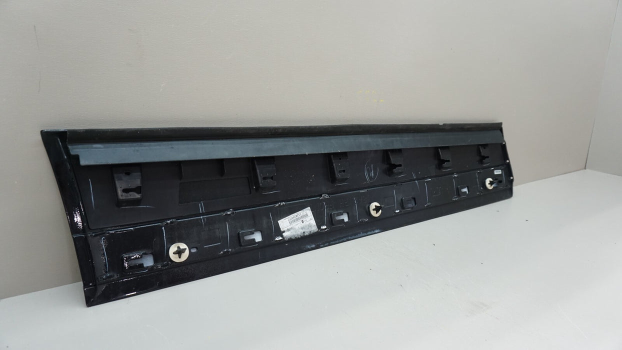 2018-2019 RANGE ROVER VELAR FRONT RIGHT OUTER DOOR TRIM MOLDING OEM JBA2-21064