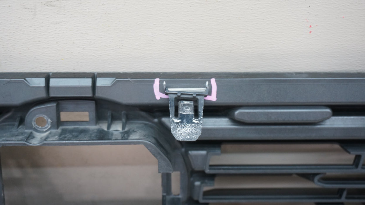 2024-2025 NISSAN SENTRA FRONT BUMPER RADIATOR GRILLE GRILL 6220A6LY0A OEM