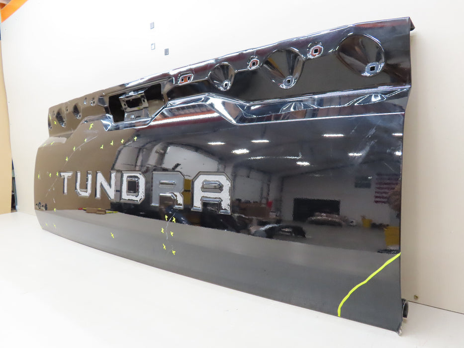 2022 2023 TOYOTA TUNDRA REAR TAIL GATE SHELL OEM