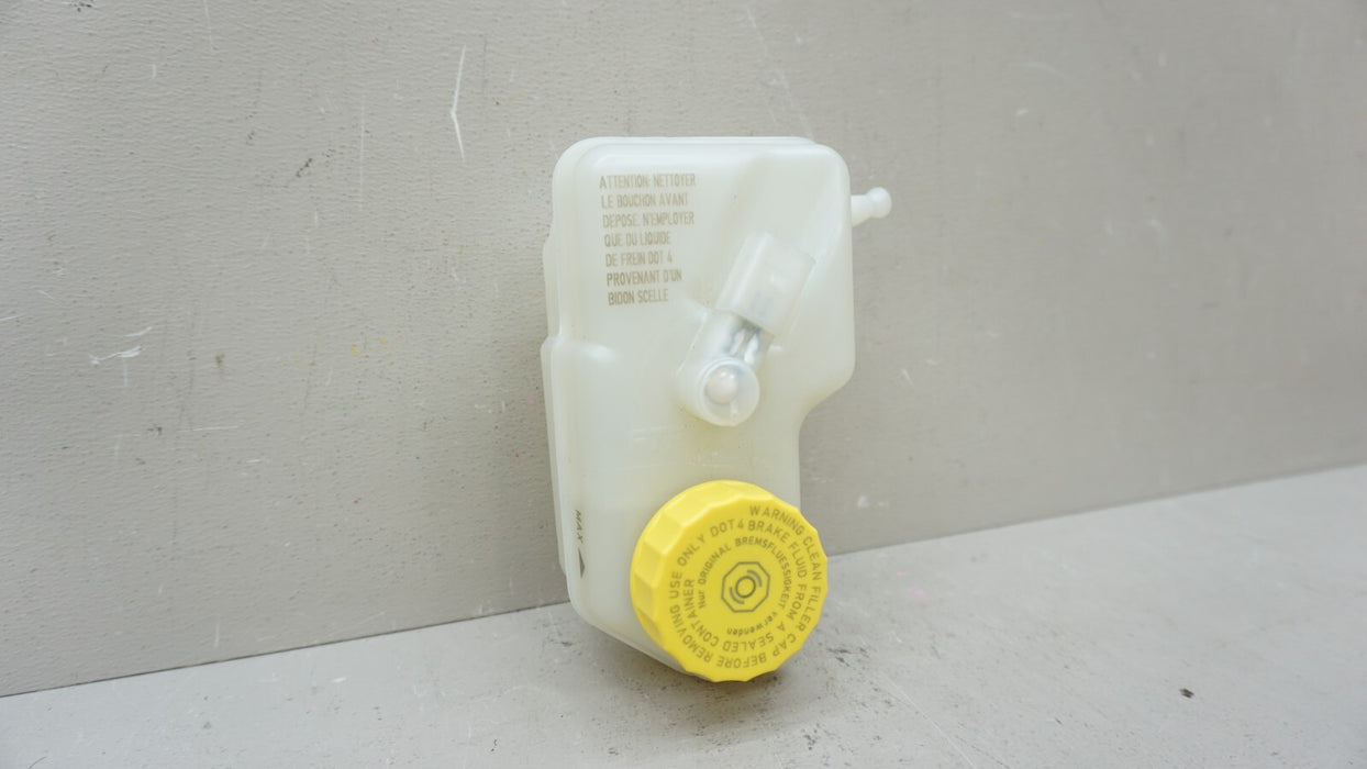 2016-2019 MCLAREN 570S POWER BRAKE FLUID RESERVOIR BOTTLE TANK OEM 1211C0194CP